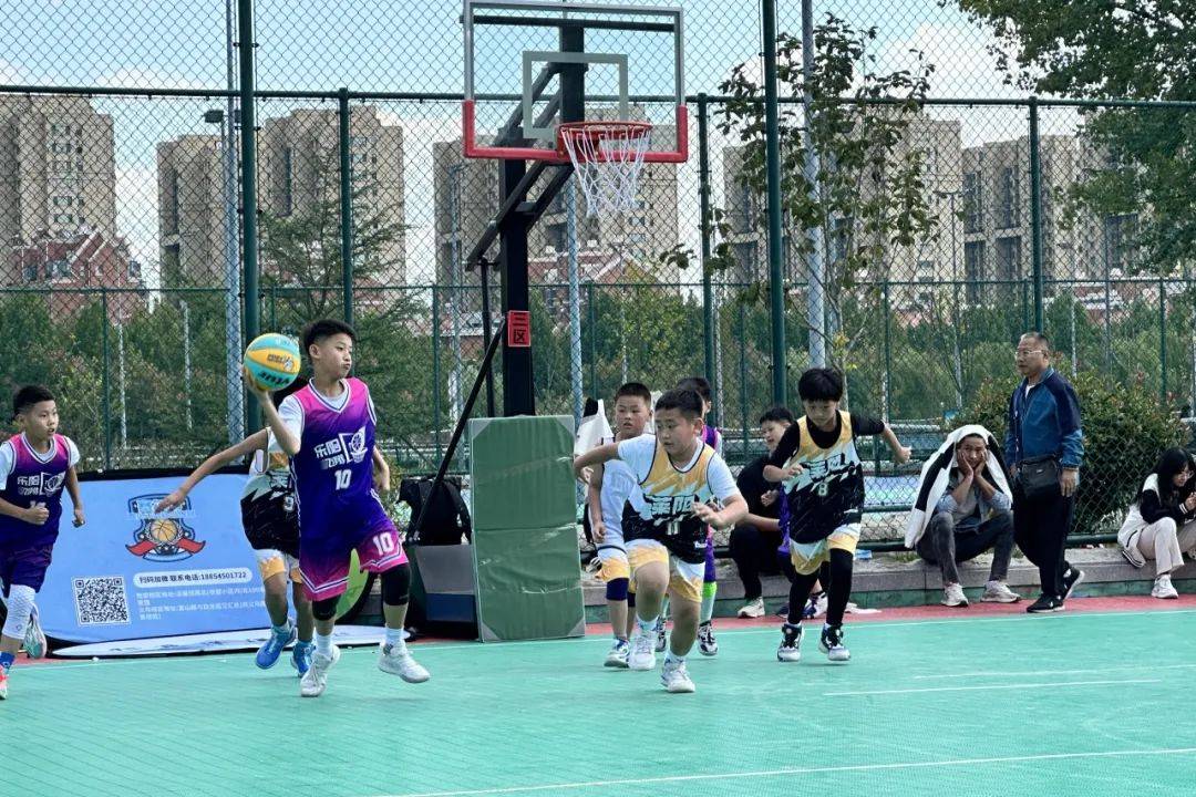 爱游戏-关于特色篮球慢跑赛在城市公园掀起热潮，倡导健康生活方式的信息
